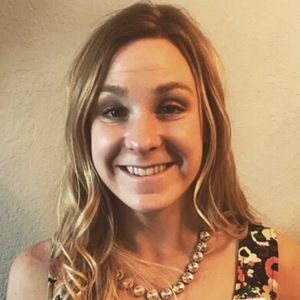 Meet your Posher, Rebecca